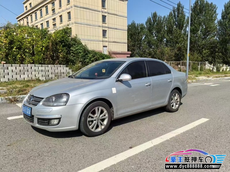 12年大众速腾轿车抵押车出售