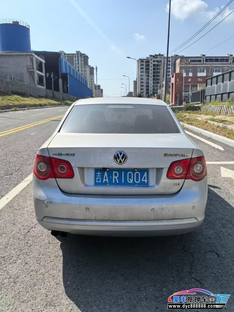 12年大众速腾轿车抵押车出售