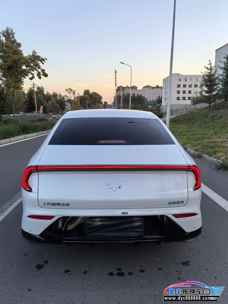 24年五菱星光轿车抵押车出售