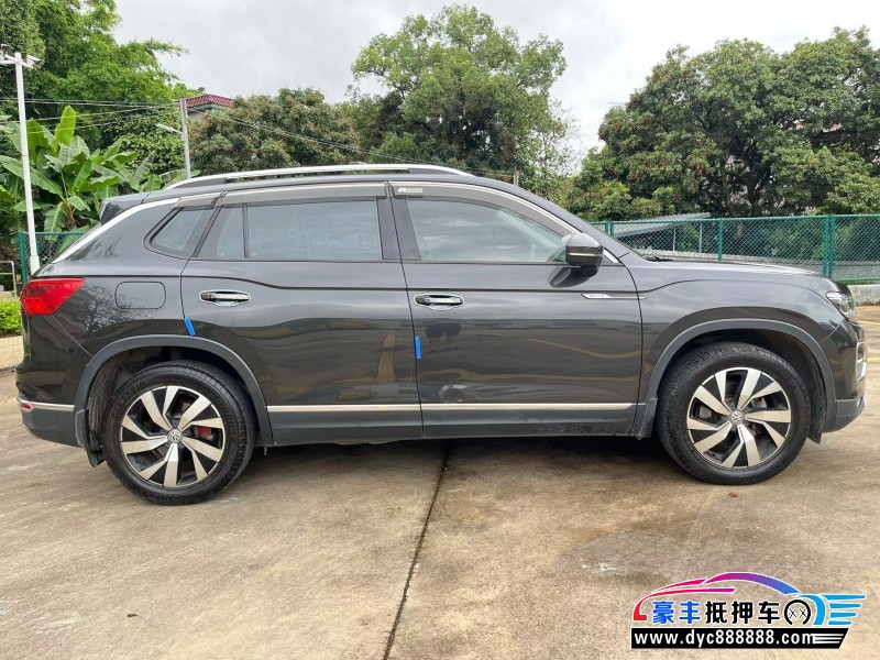 20年大众途岳轿车抵押车出售