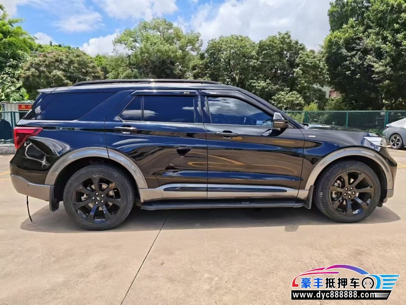 20年福特探险者轿车抵押车出售