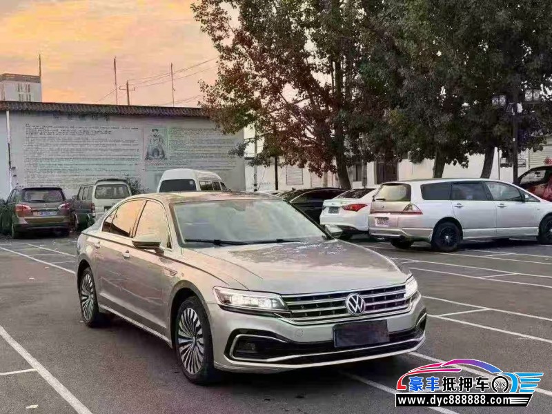 23年大众辉昂轿车抵押车出售