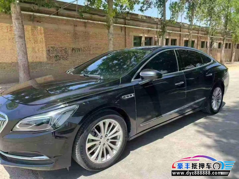 18年别克君越轿车抵押车出售