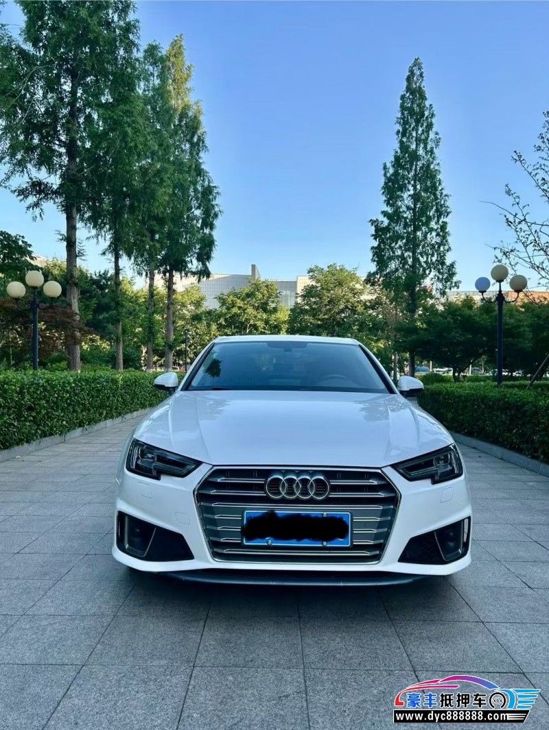 19年奥迪A4L轿车抵押车出售