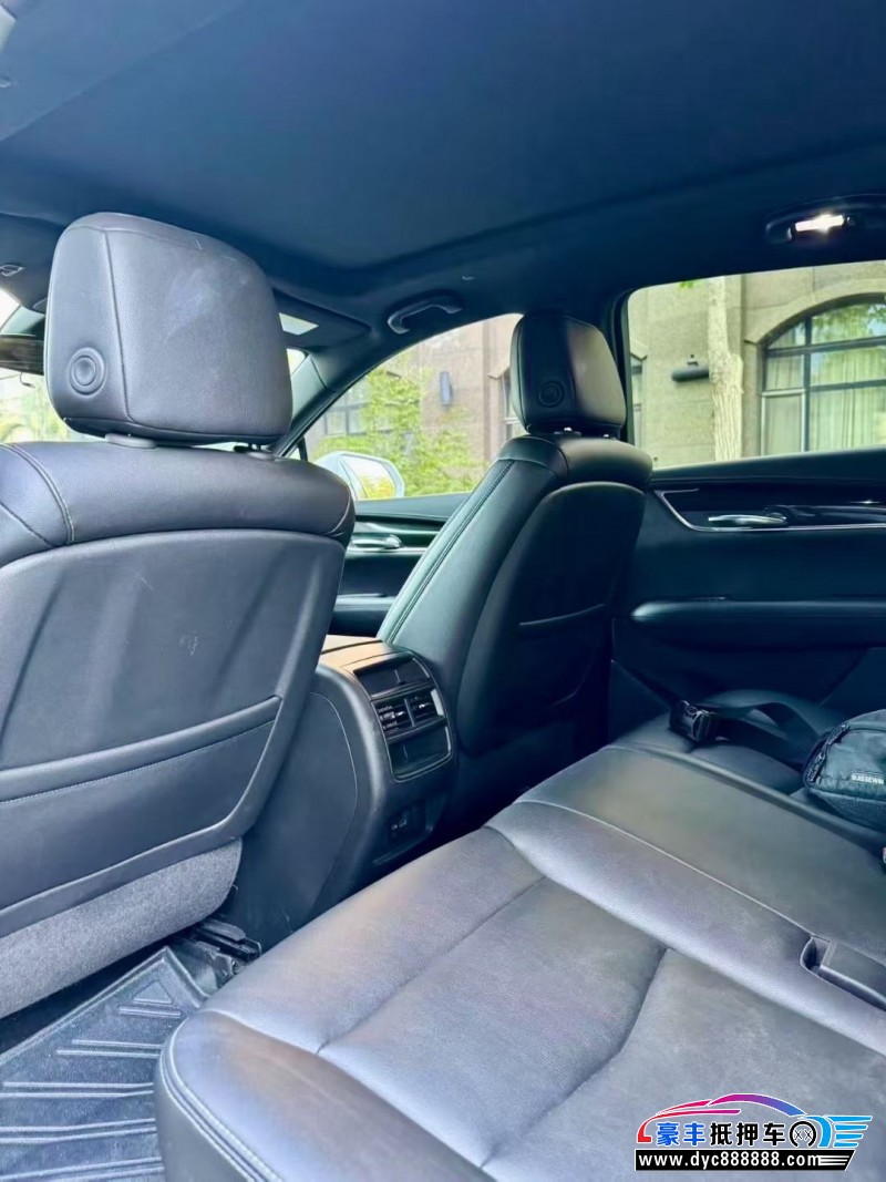 21年凯迪拉克XT5轿车抵押车出售