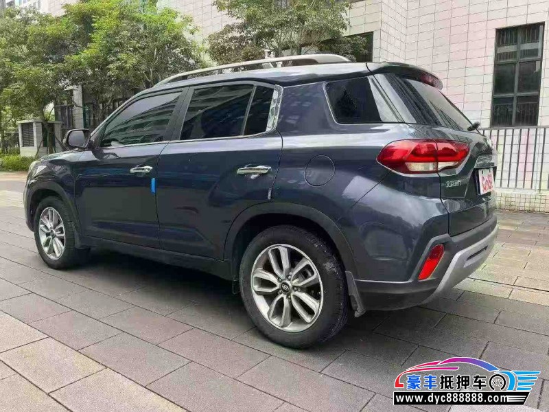 19年现代ix35轿车抵押车出售