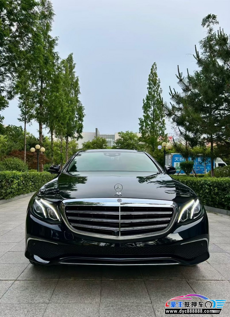 20年奔驰E轿车抵押车出售