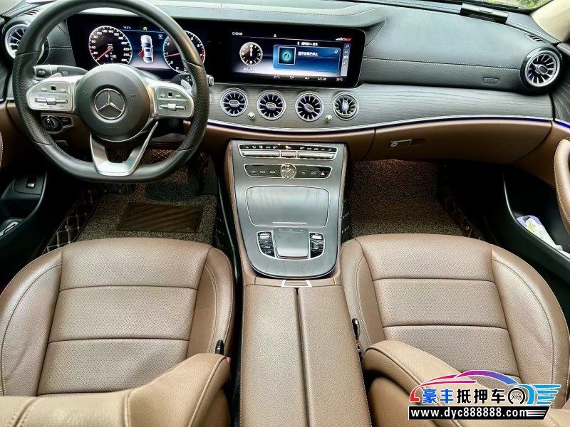 20年奔驰E轿车抵押车出售