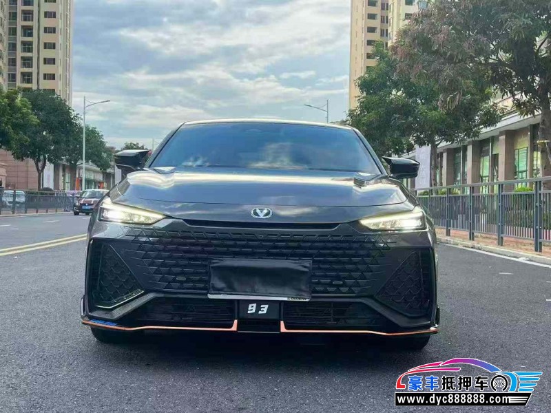 24年长安长安UNI轿车抵押车出售