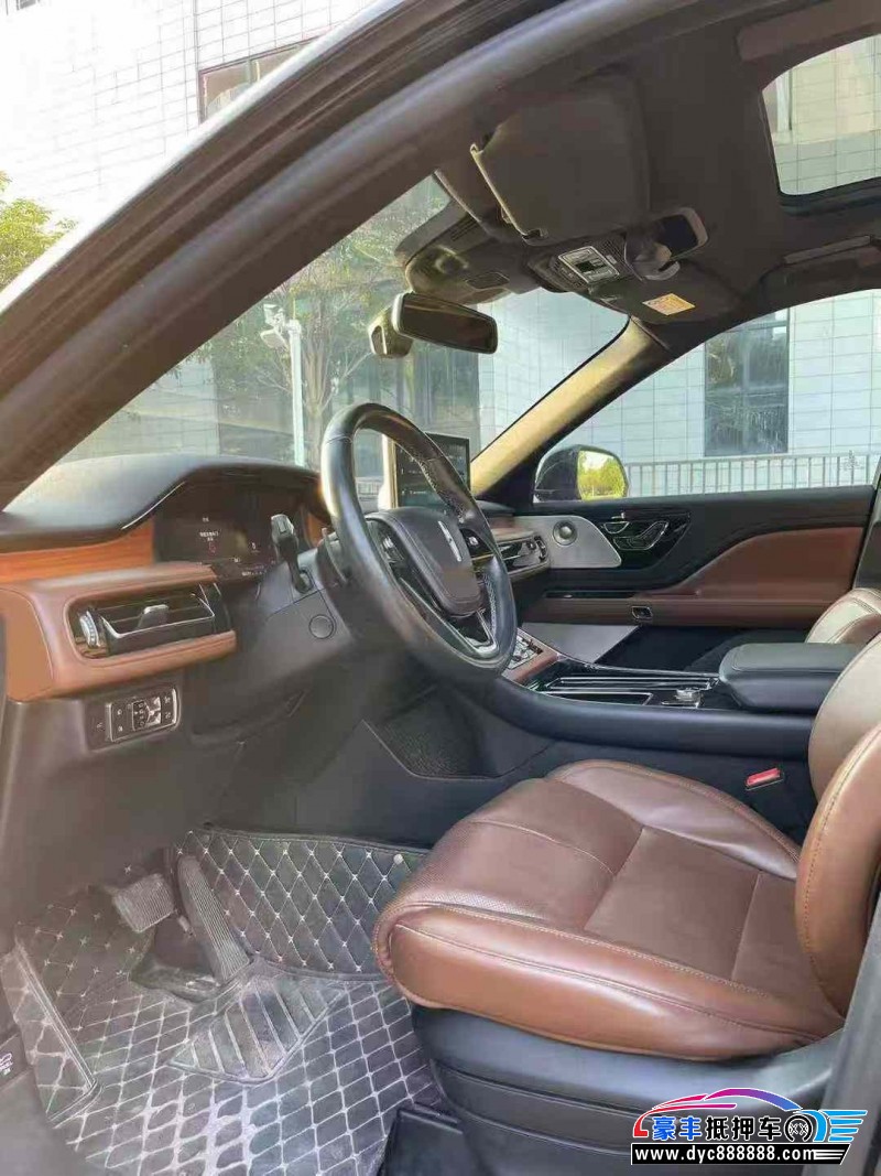 21年林肯飞行家轿车抵押车出售