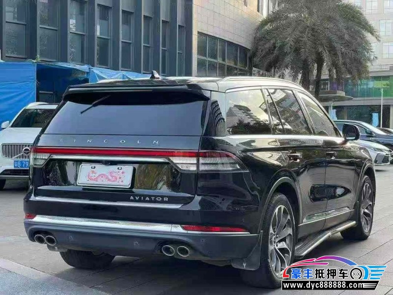 21年林肯飞行家轿车抵押车出售