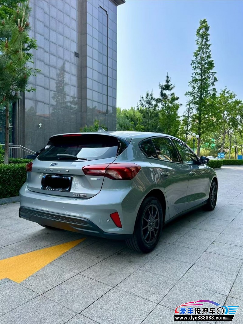 22年福特福克斯轿车抵押车出售