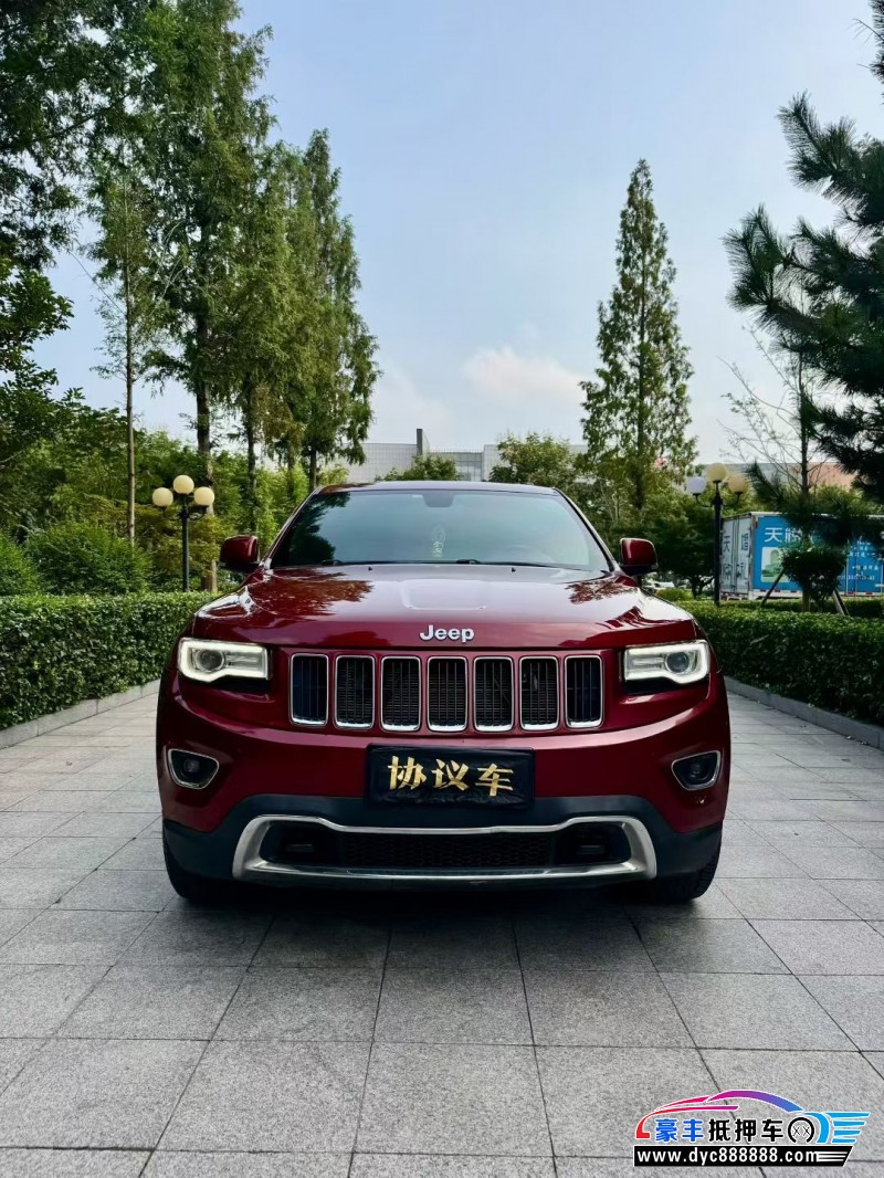 15年Jeep大切诺基轿车抵押车出售