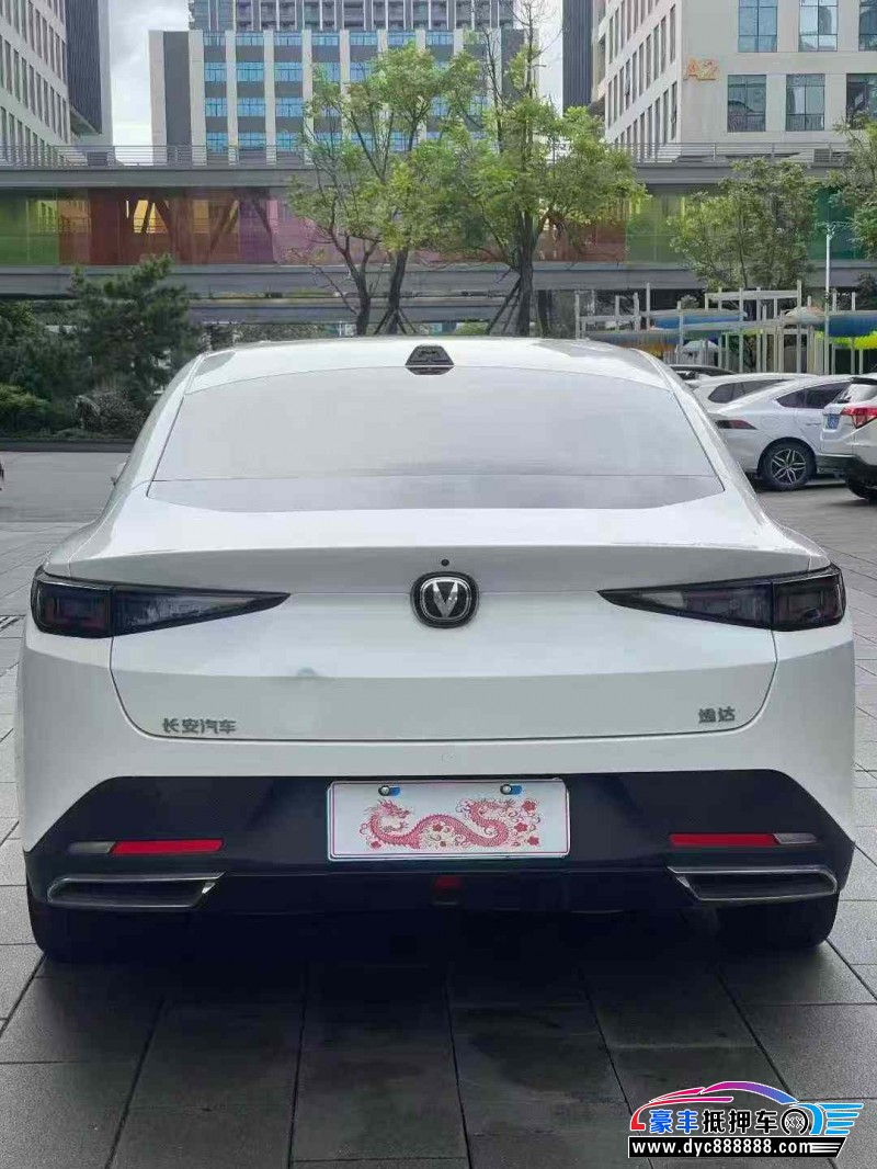 23年长安逸达轿车抵押车出售