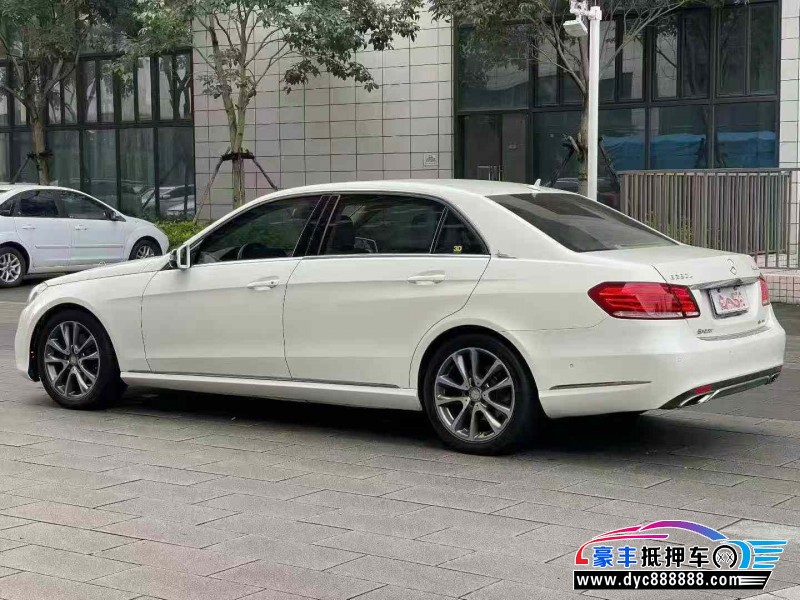 16年奔驰E轿车抵押车出售