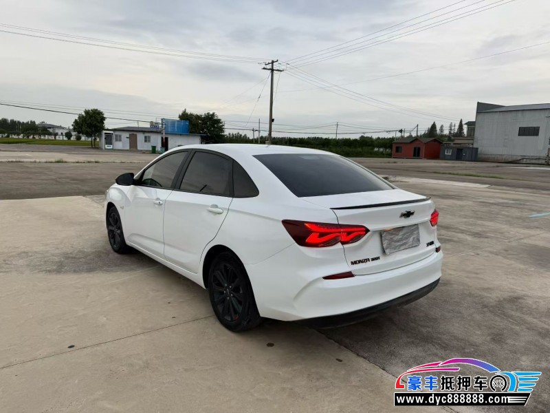 20年雪佛兰科鲁泽轿车抵押车出售