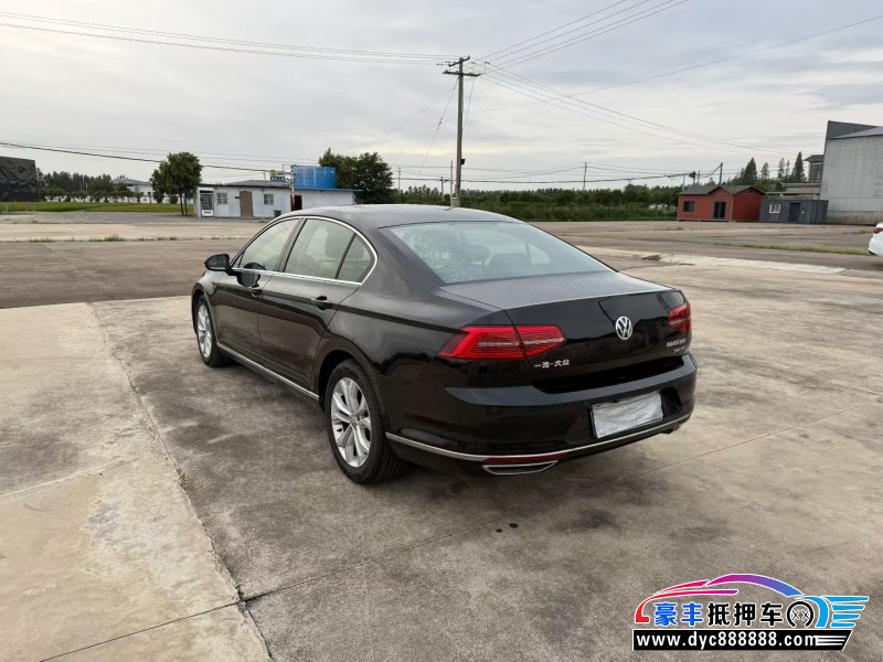 17年大众迈腾轿车抵押车出售