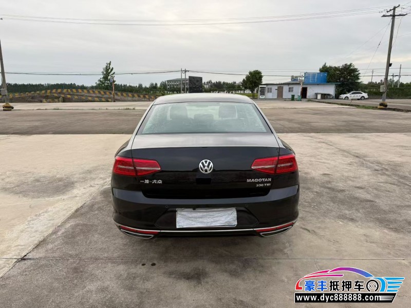 17年大众迈腾轿车抵押车出售