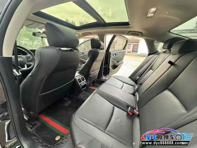 23年本田雅阁轿车抵押车出售