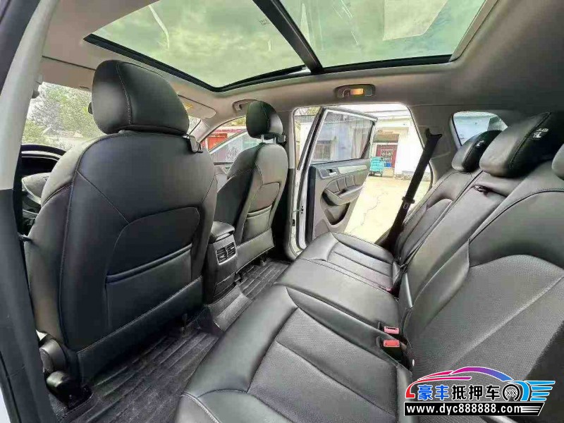 21年荣威RX5轿车抵押车出售