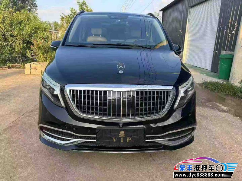 19年奔驰V轿车抵押车出售