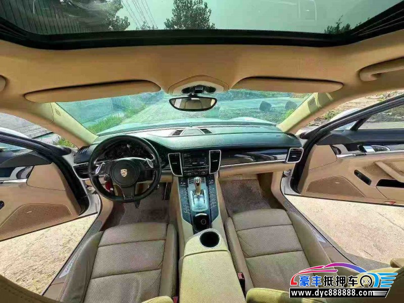 13年保时捷帕纳梅拉轿车抵押车出售