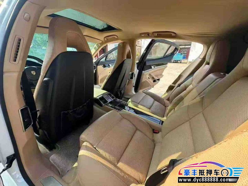 13年保时捷帕纳梅拉轿车抵押车出售