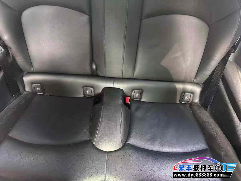 18年宝马MINI轿车抵押车出售