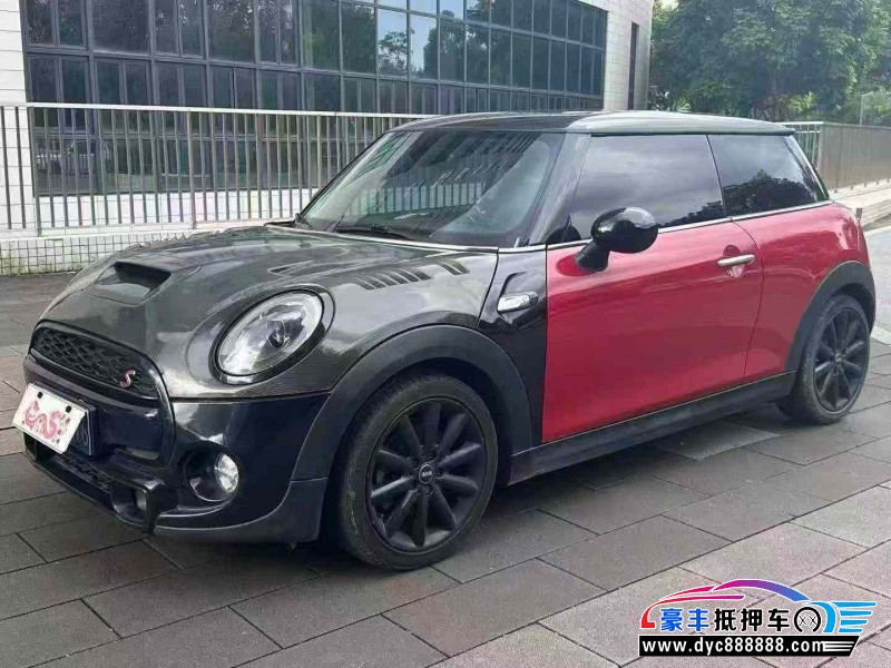 18年宝马MINI轿车抵押车出售