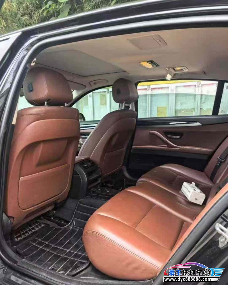 17年宝马5系轿车抵押车出售