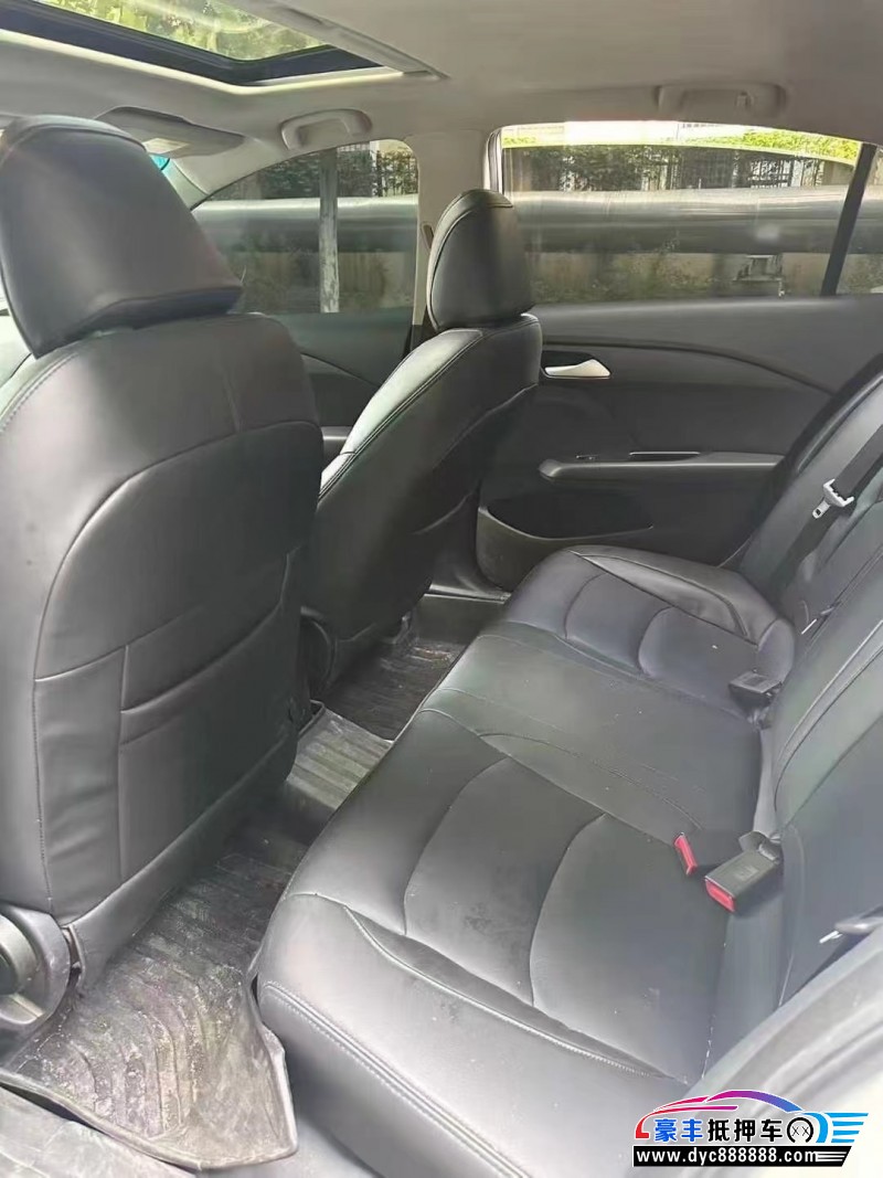 18年雪佛兰科沃兹轿车抵押车出售