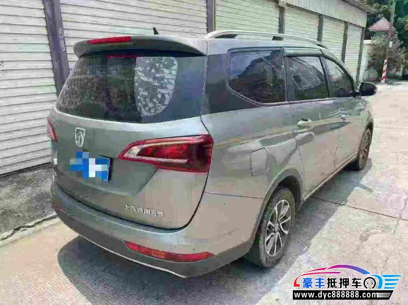 20年宝骏730轿车抵押车出售