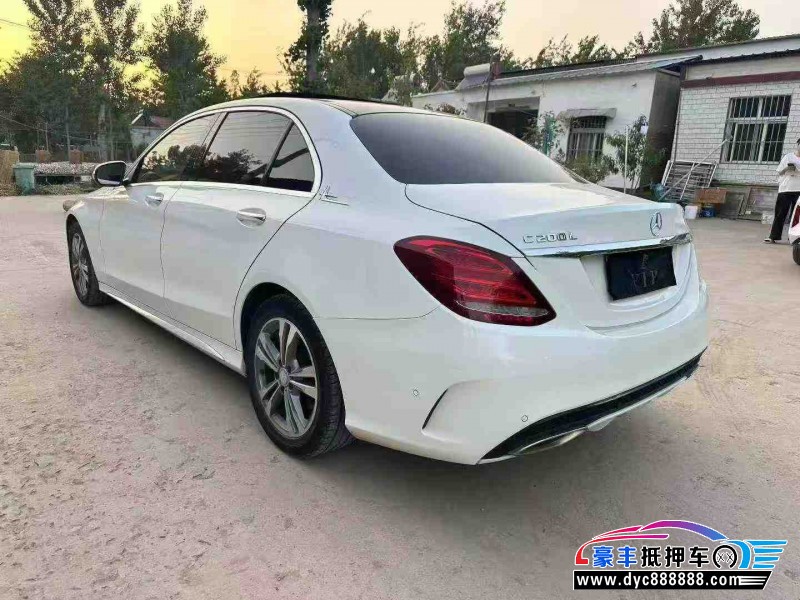17年奔驰C轿车抵押车出售
