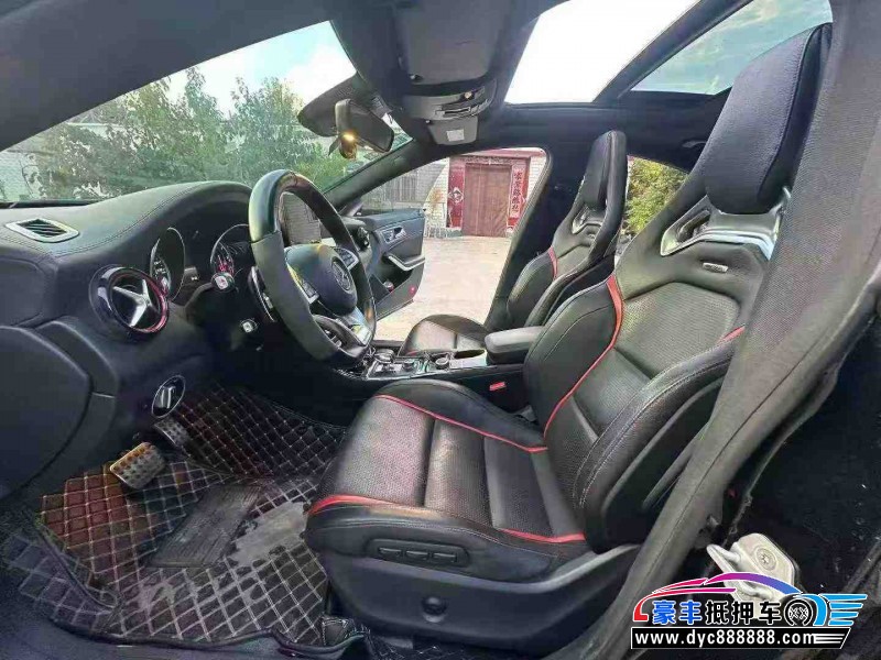 17年奔驰CLA级AMG轿车抵押车出售