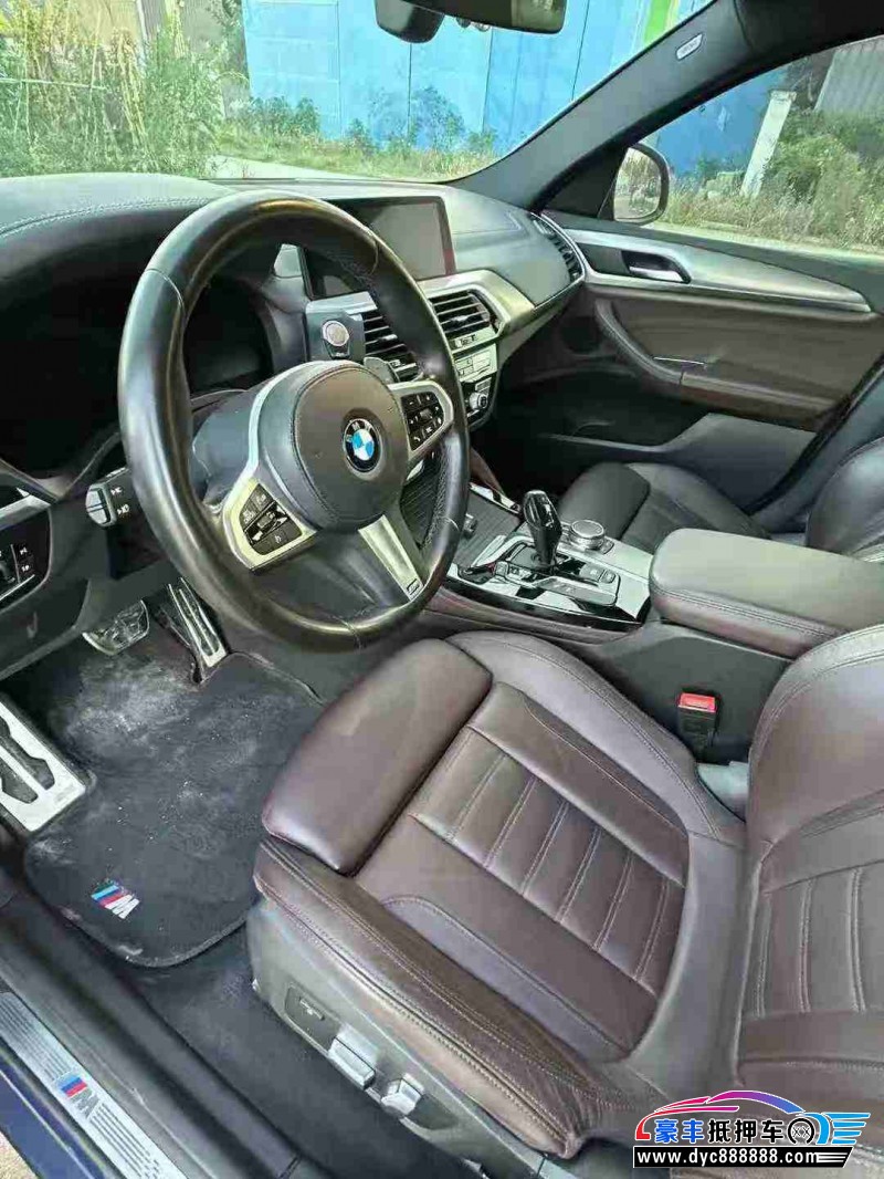 19年宝马X4轿车抵押车出售