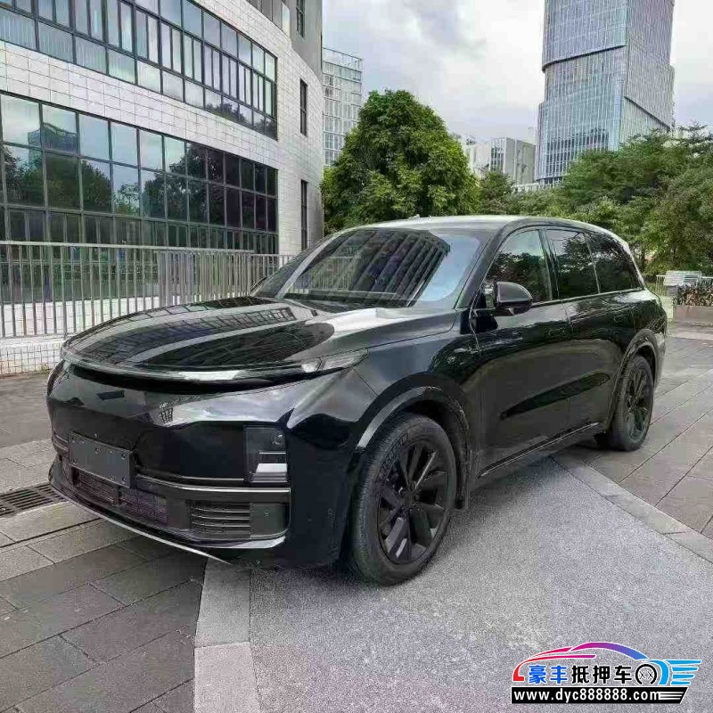 24年理想L8轿车抵押车出售