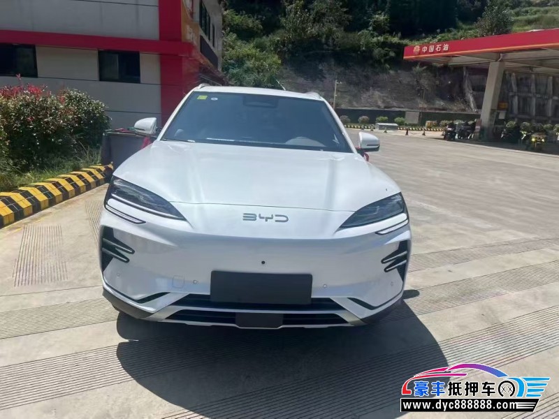 25年比亚迪宋轿车抵押车出售