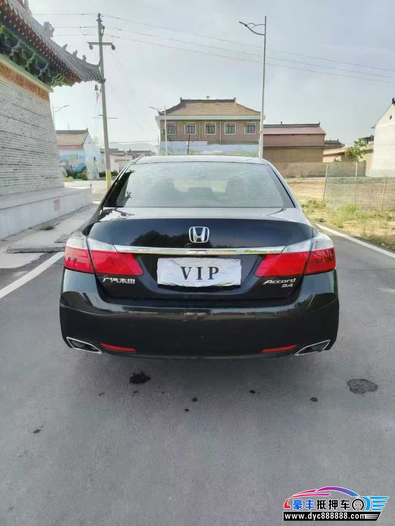 15年本田雅阁轿车抵押车出售