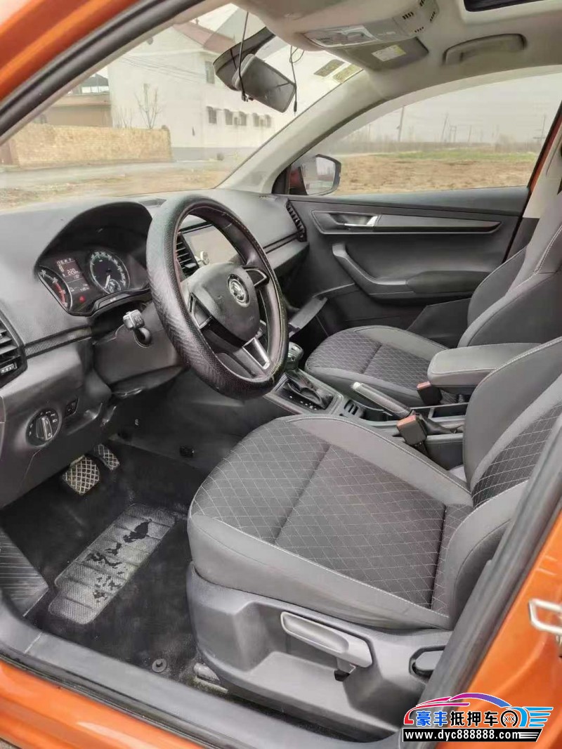 18年斯柯达柯珞克轿车抵押车出售