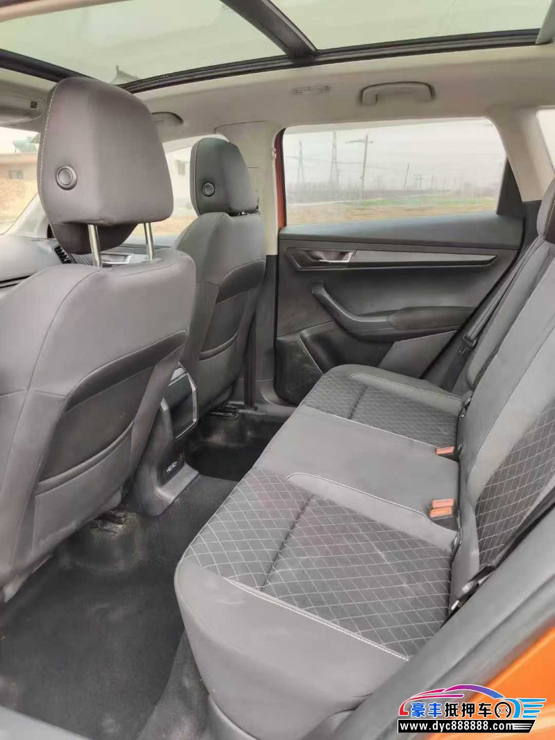 18年斯柯达柯珞克轿车抵押车出售