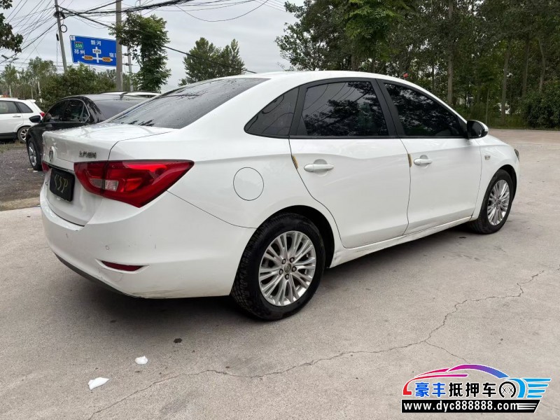 17年别克英朗轿车抵押车出售