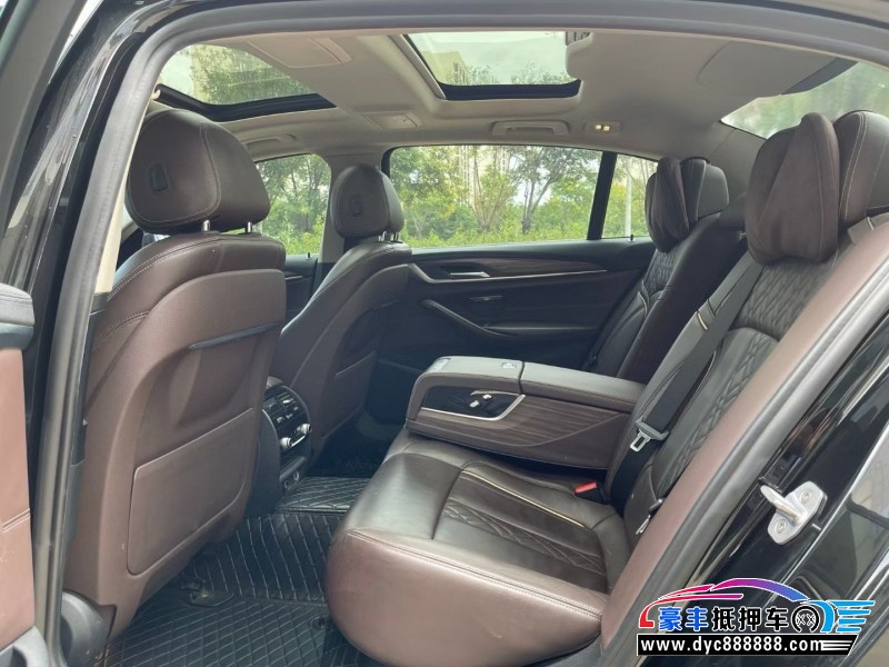 19年宝马5系轿车抵押车出售