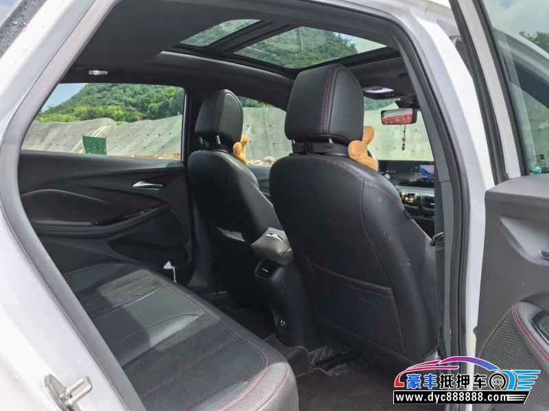 23年别克威朗轿车抵押车出售