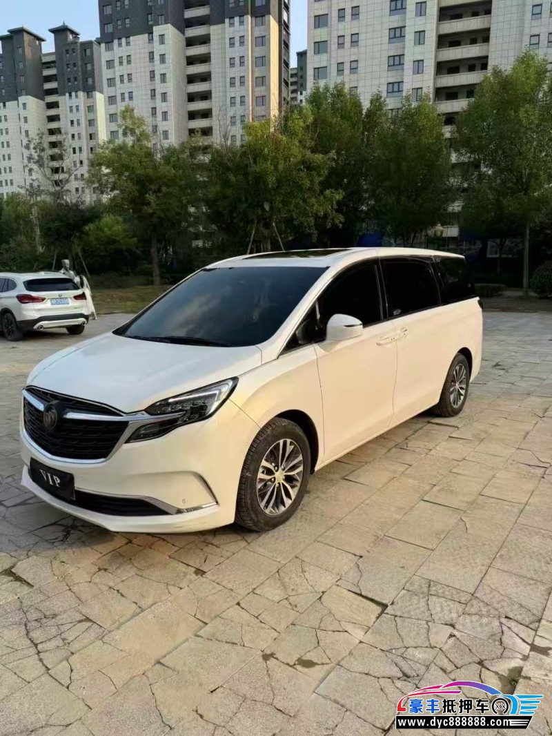 22年别克GL8轿车抵押车出售