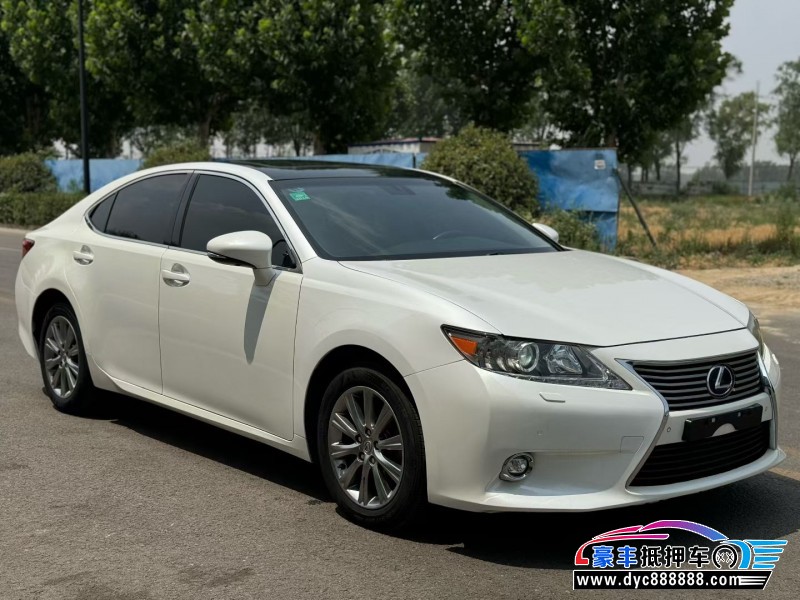 16年雷克萨斯ES轿车抵押车出售