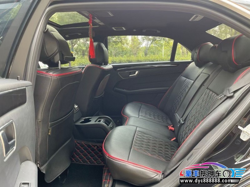 16年奔驰E轿车抵押车出售