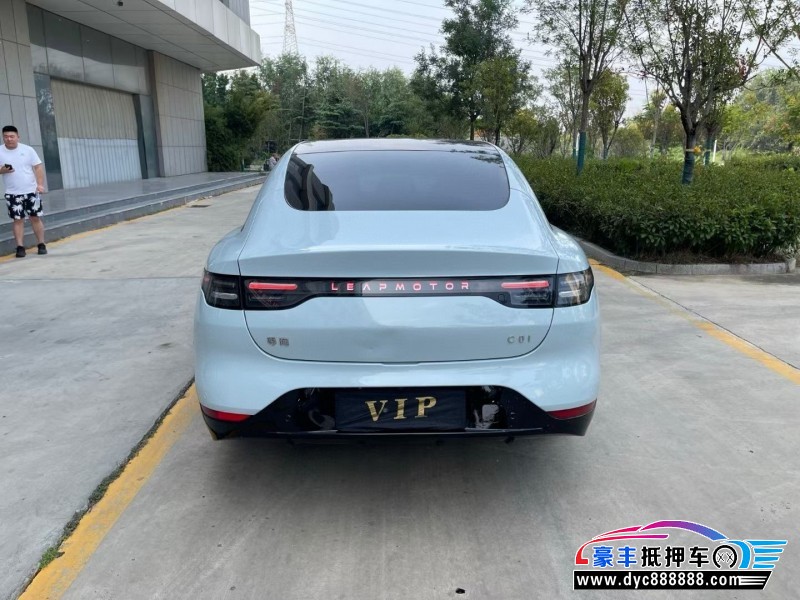 24年零跑c01轿车抵押车出售