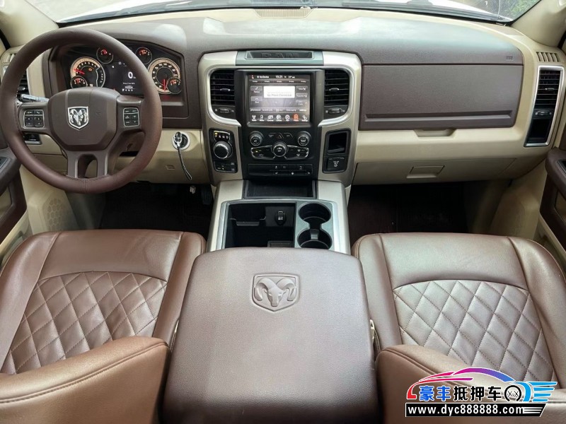 14年道奇公羊轿车抵押车出售