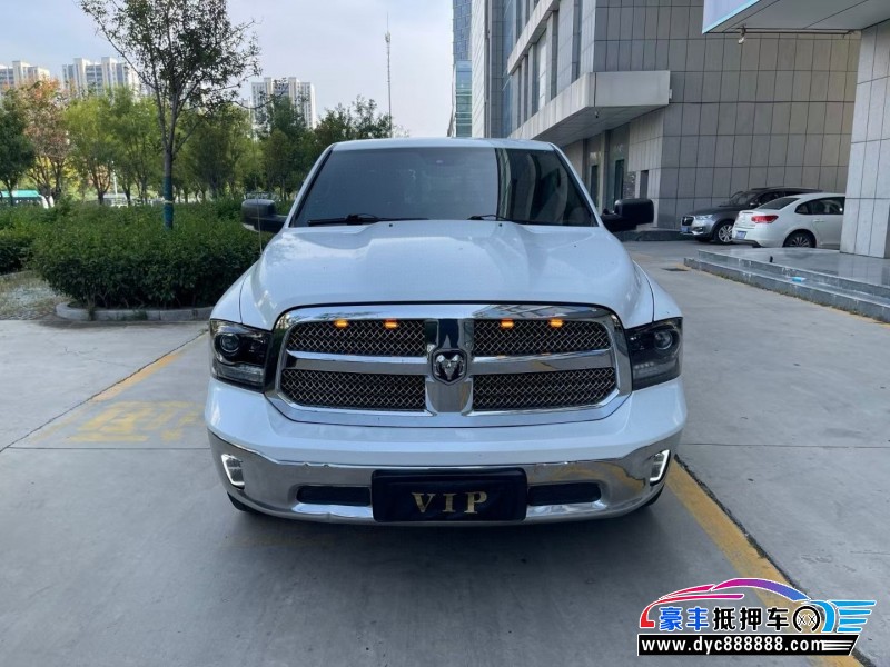 14年道奇公羊轿车抵押车出售