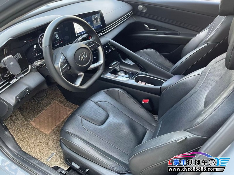 22年现代伊兰特轿车抵押车出售